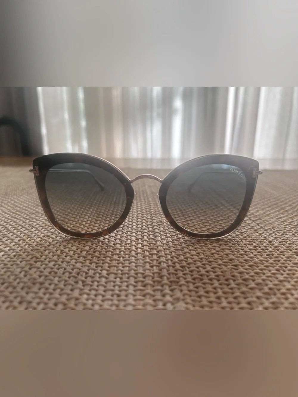 Tom Ford Charlotte 62mm Gold Tone w/Havana Tortoise Butterfly Shape Polarized.